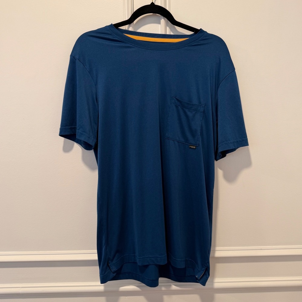 REI Co-Op Men's Size S Blue T-shirt